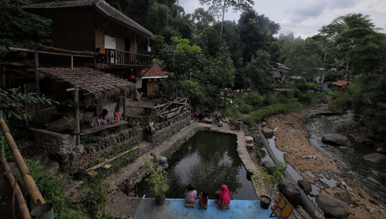 'Serlok Bantaran', Kawasan Konservasi Bambu di Bandung