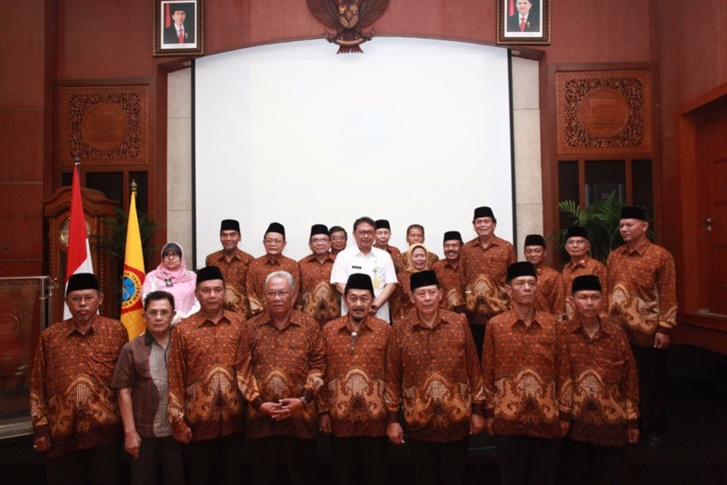 Pelantikan Pengurus PWRI Unit Kota Bandung dan Silaturahmi PWRI Koperasi IKKB