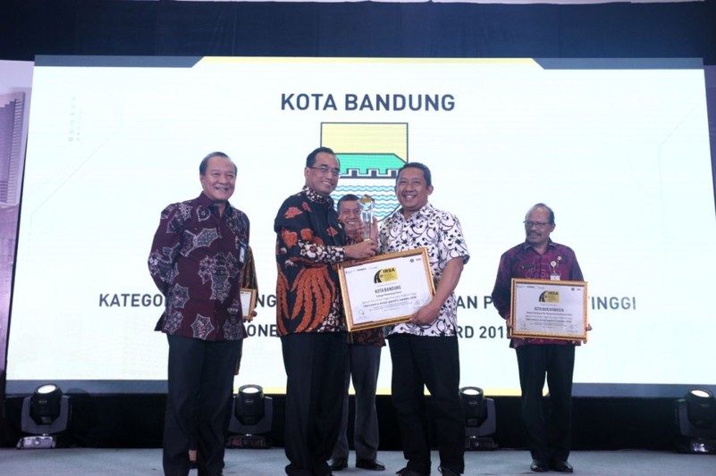 Raih 6 Penghargaan, Kota Bandung Pemenang Utama IRSA 2018